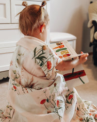 Pressed flower cotton baby blanket