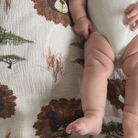 Kids blanket with cute lion print