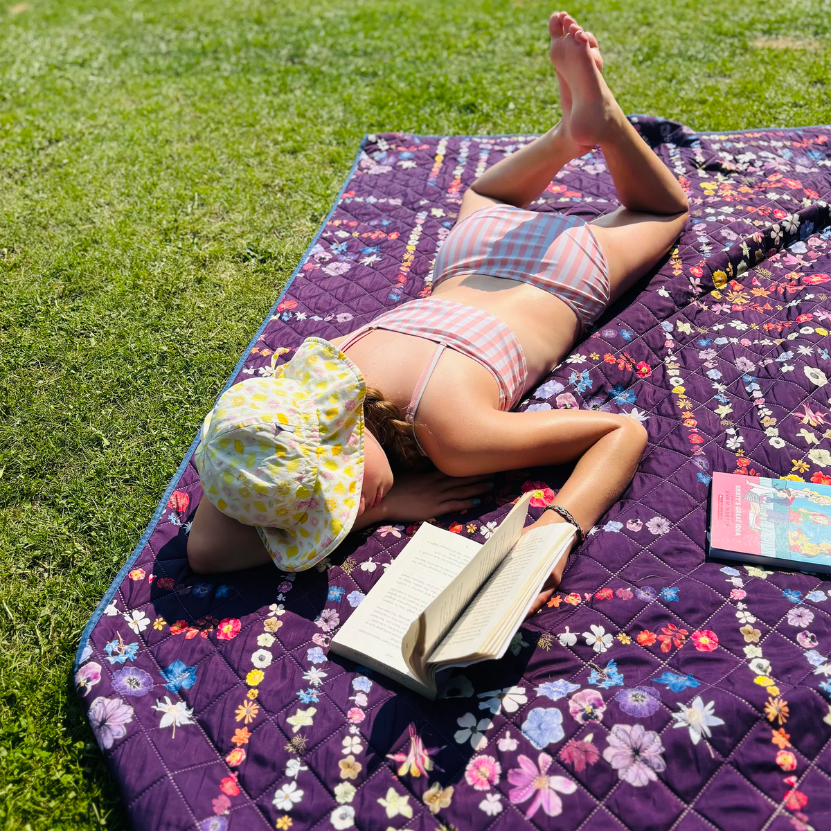 Rainbow Voyager Blanket