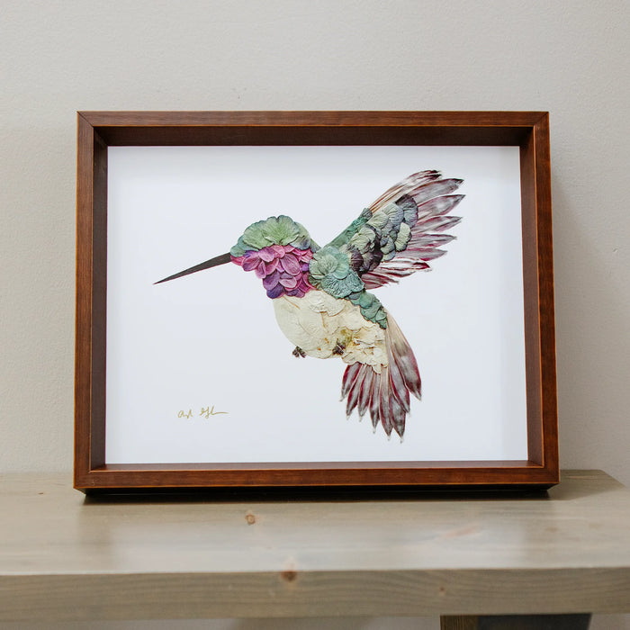 Ruby-Throated Hummingbird