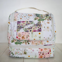 Floral patterned Verona lunch bag on a white background